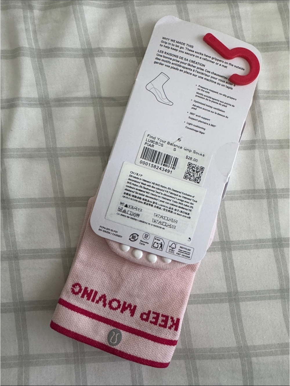 🆕💕 Lululemon Find Your Balance Grip Quarter Socks - Pink Pearl - Picture 6 of 6